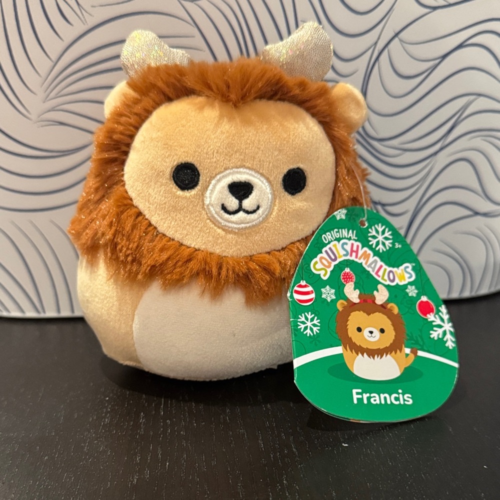 Squishmallows Francis Plush Toy - Tan and Cream